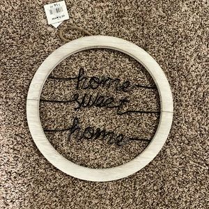 Home sweet home sign